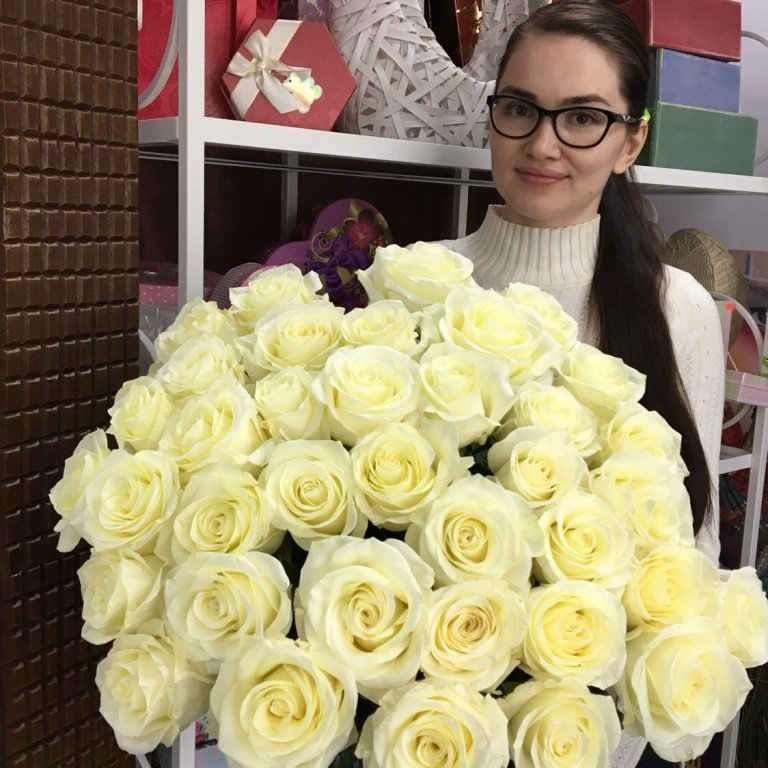 Розы сорт Polar Star

(Цена за 1 шт. от 120-200 руб.  в зависимости от длины розы)

