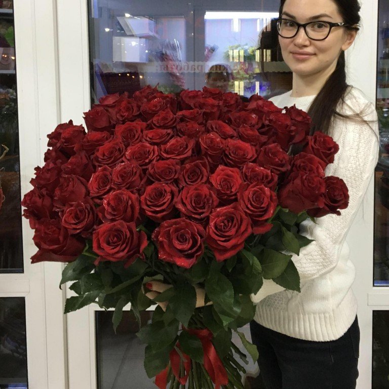 Розы сорт Explorer

(Цена за 1 шт. от 120-200 руб.  в зависимости от длины розы)
